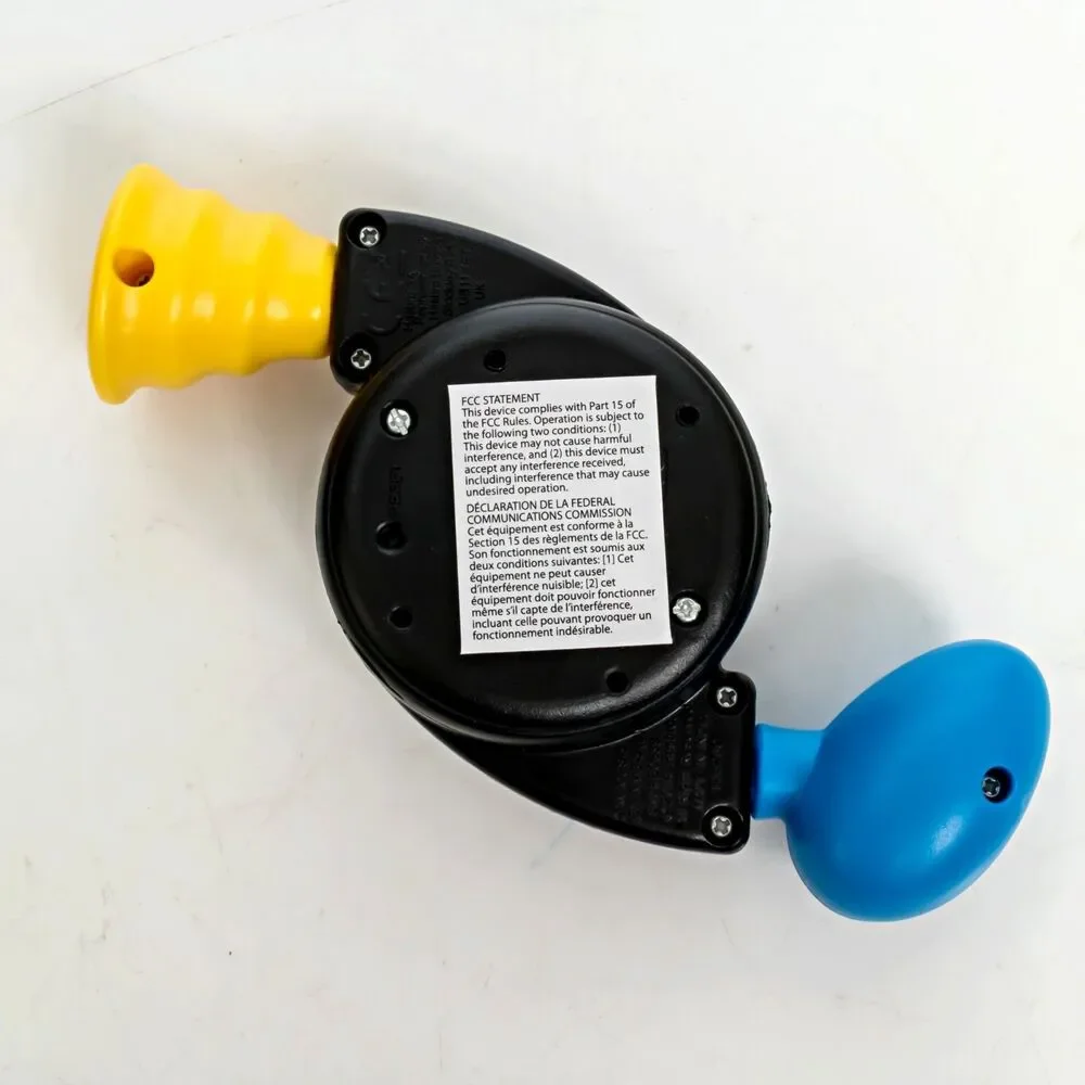 2014 Hasbro Handheld BOP IT! Electronic Game